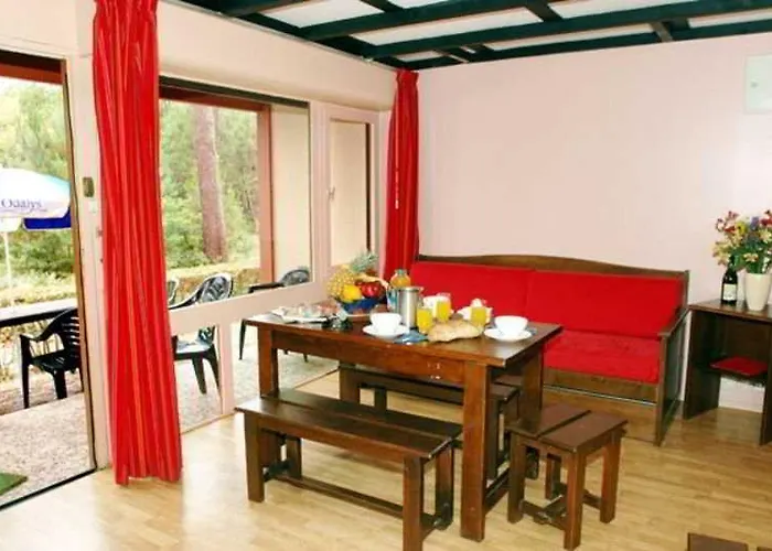 Village Sous Les Pins 3*